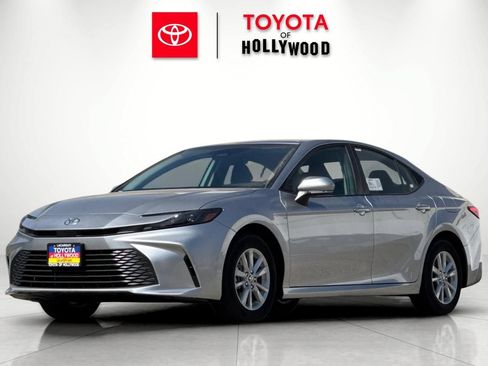 New 2026 Toyota Camry LE w/ Convenience Package FWD image 7