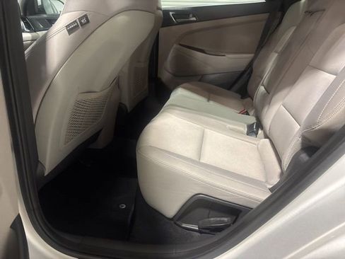 Used 2018 Hyundai Tucson SE image 14