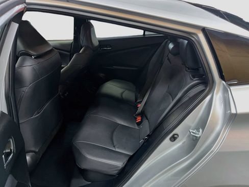 Used 2022 Toyota Prius FWD image 24