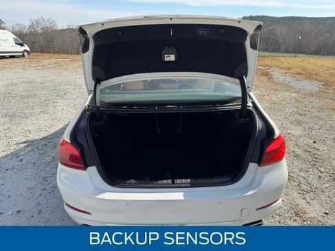 Used 2017 BMW 540i xDrive image 7