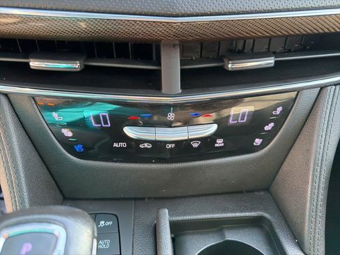Used 2019 Cadillac CT6 Premium Luxury AWD/4WD image 27