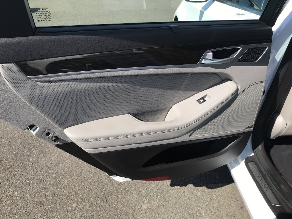Used 2017 Genesis G80 3.8 w/ Option Group 02 AWD/4WD image 12