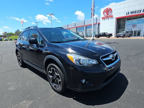 Used 2014 Subaru Crosstrek 2.0i Premium w/ Moonroof Package AWD/4WD image 1