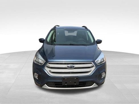 Used 2018 Ford Escape SE AWD/4WD image 3