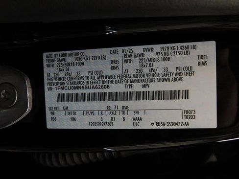 Used 2025 Ford Escape ST-Line image 45