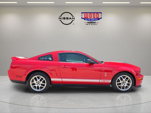 Used 2007 Ford Mustang Shelby GT500 RWD image 2