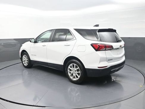 Used 2024 Chevrolet Equinox LT AWD/4WD image 6