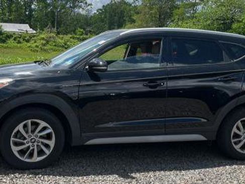 Used 2018 Hyundai Tucson SEL Plus AWD/4WD image 2