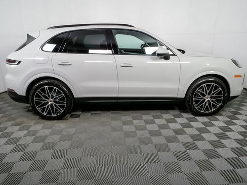 New 2026 Porsche Cayenne AWD/4WD image 29