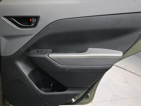 Certified 2024 Subaru Crosstrek 2.5i Sport AWD/4WD image 14