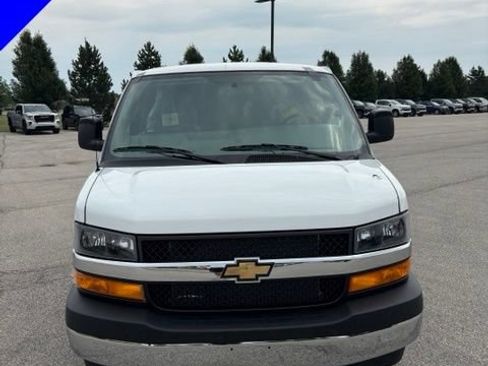New 2026 Chevrolet Express 2500 w/ Driver Convenience Package RWD image 17