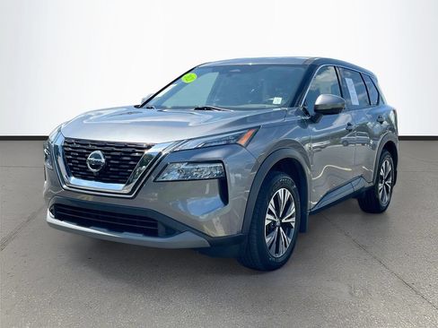 Used 2021 Nissan Rogue SV FWD image 3