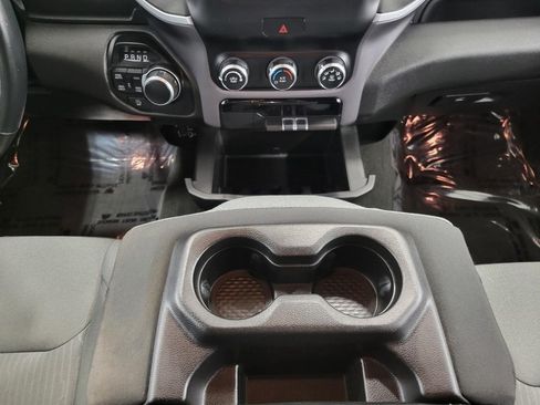 Used 2022 RAM 1500 Big Horn AWD/4WD image 42