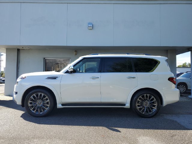 Certified 2023 Nissan Armada Platinum w/ Captain's Chairs Package AWD/4WD image 11