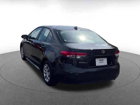 Used 2025 Toyota Corolla LE image 11
