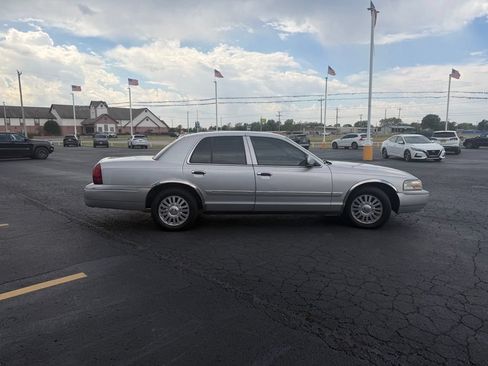 Used 2006 Mercury Grand Marquis LS RWD image 5