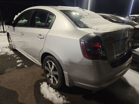 Used 2012 Nissan Sentra 2.0 SR w/ Special Edition Pkg image 6