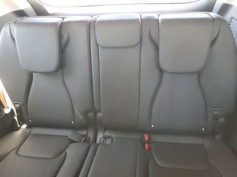 New 2026 Kia Carnival image 22