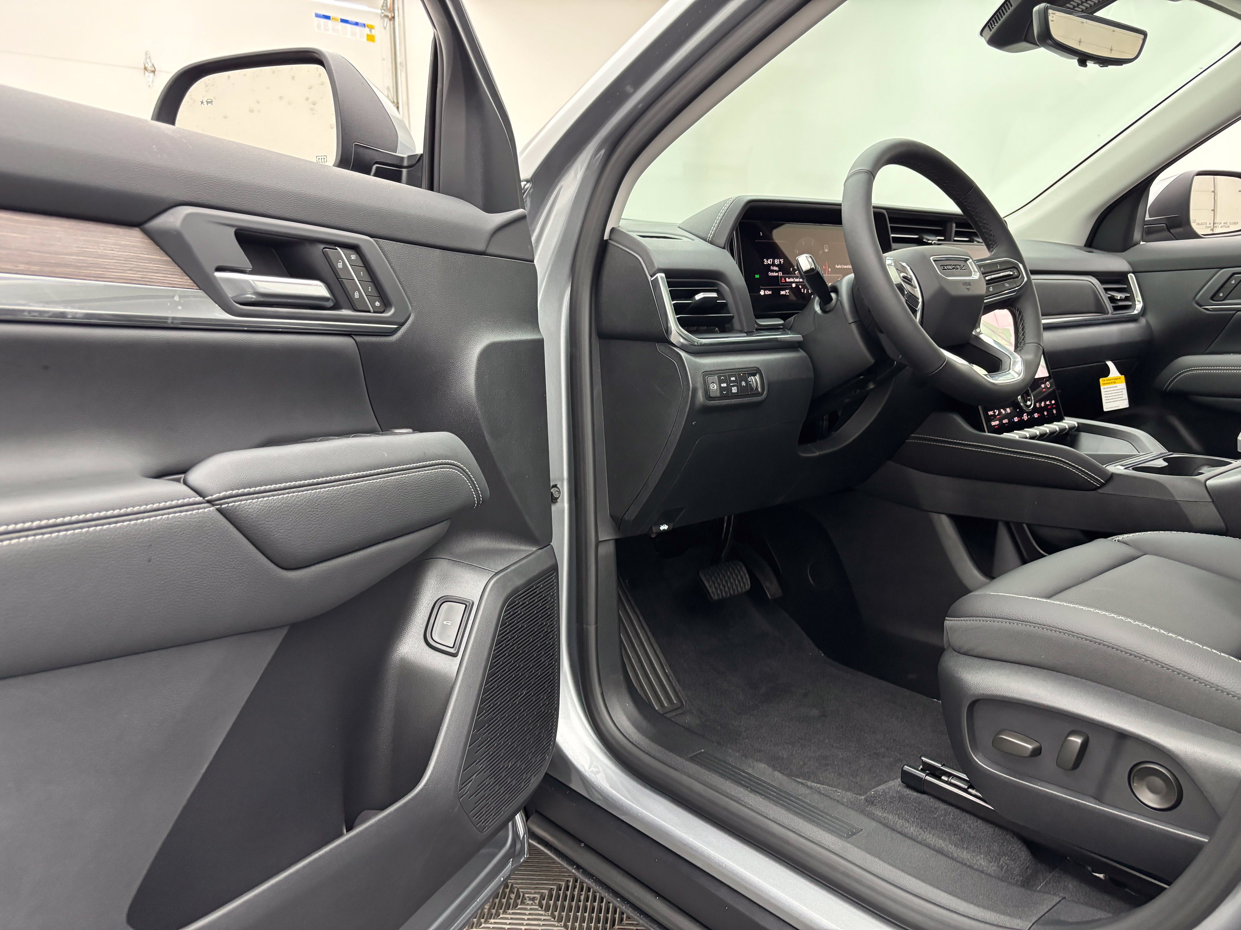 New 2027 GMC Terrain Denali AWD/4WD image 18