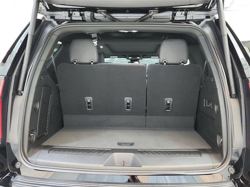 Used 2023 Chevrolet Tahoe LT w/ LT Signature Package AWD/4WD image 19