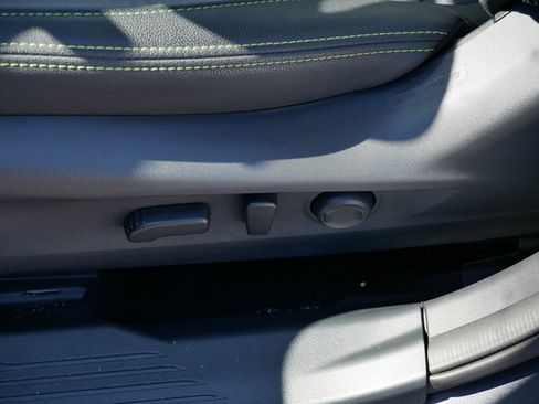 Used 2025 Subaru Outback Onyx Edition image 19