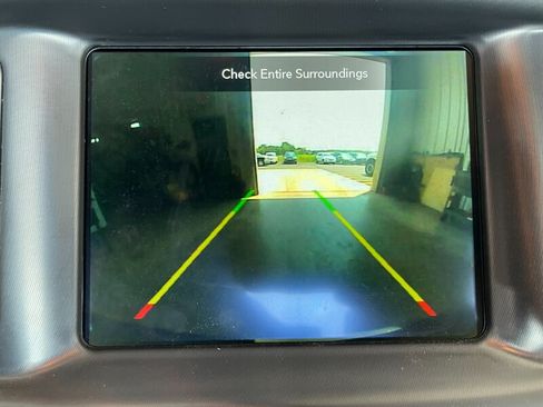 Used 2021 Dodge Charger SXT w/ Driver Convenience Group AWD/4WD image 13