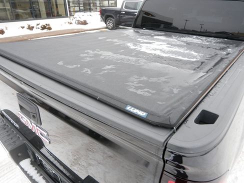 Used 2014 GMC Sierra 1500 SLT w/ SLT Preferred Package image 8