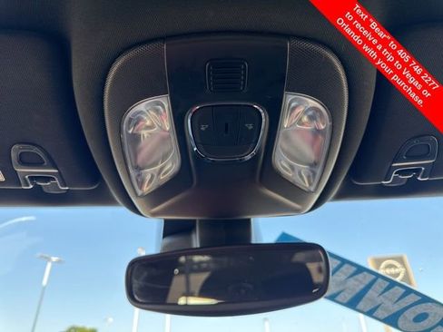 Used 2024 Jeep Compass Latitude image 25