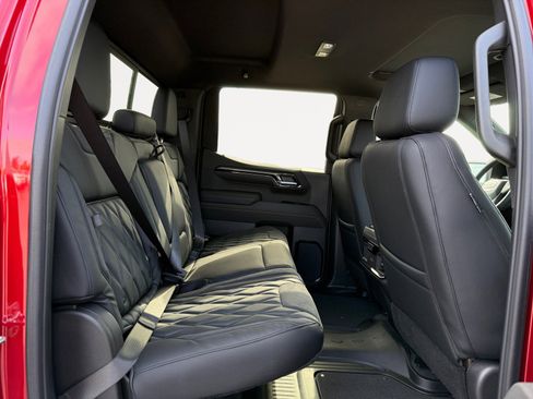 New 2025 GMC Sierra 1500 AT4 w/ AT4 Premium Package image 18