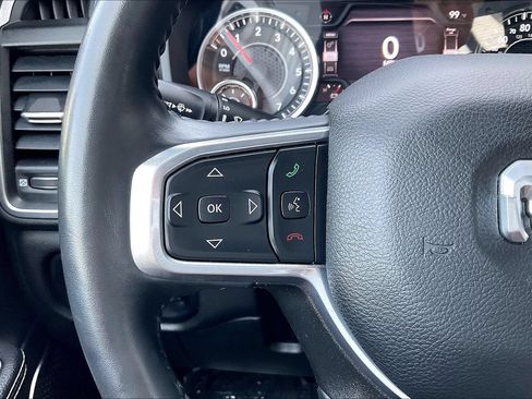 Used 2023 RAM 1500 Laramie AWD/4WD image 10