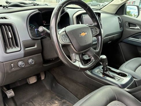 Used 2017 Chevrolet Colorado Z71 AWD/4WD image 18