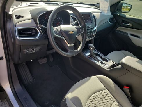 Used 2022 Chevrolet Equinox LS FWD image 20