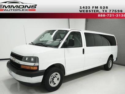 Used 2017 Chevrolet Express 3500 LT w/ LT Preferred Equipment Group