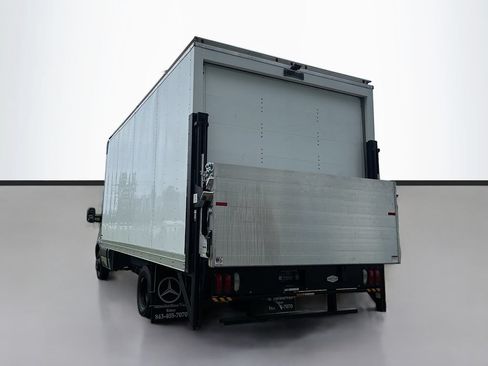 Used 2024 Mercedes-Benz Sprinter 4500 image 5