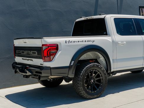 Used 2025 Ford F150 Raptor AWD/4WD image 44