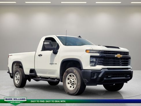 Used 2025 Chevrolet Silverado 3500 W/T AWD/4WD image 1