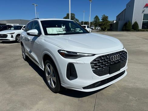 New 2025 Audi Q5 Premium Plus image 5