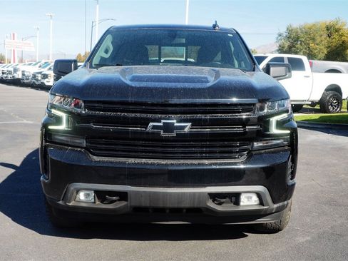 Used 2021 Chevrolet Silverado 1500 RST image 2