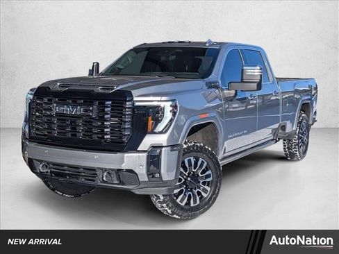 Used 2025 GMC Sierra 3500 Denali Ultimate image 1
