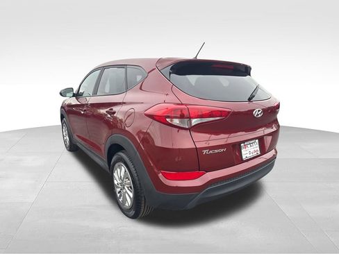 Used 2018 Hyundai Tucson SE w/ Cargo Package FWD image 5