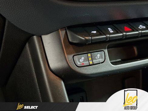 Used 2022 Chevrolet Colorado Z71 RWD image 22