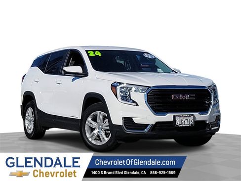 Certified 2024 GMC Terrain SLE image 1