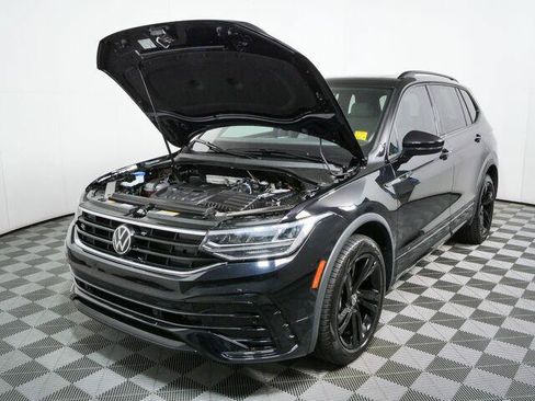 Used 2024 Volkswagen Tiguan SE R-Line FWD image 24