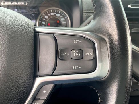 Used 2024 RAM 2500 Laramie AWD/4WD image 25