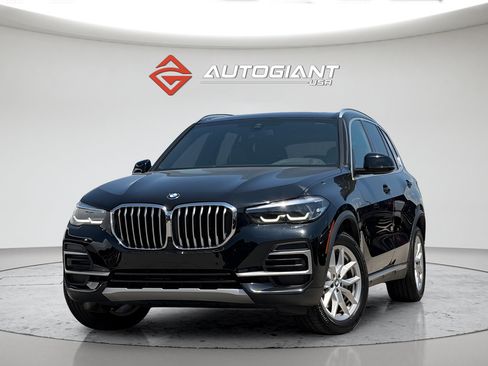 Used 2022 BMW X5 xDrive40i w/ Climate Comfort Package AWD/4WD image 1