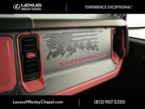 Used 2023 Ford Bronco Outer Banks image 19
