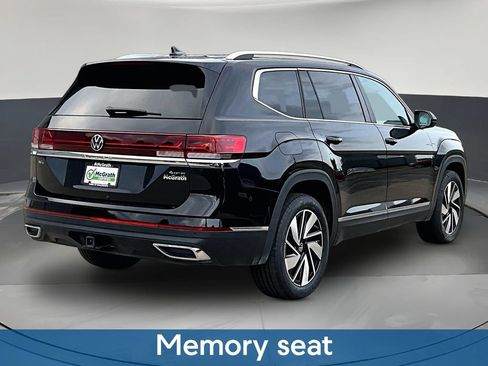Used 2025 Volkswagen Atlas SEL AWD/4WD image 8
