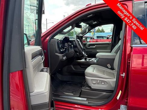 Certified 2024 GMC Sierra 1500 SLT w/ SLT Premium Package image 16