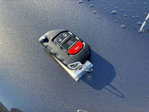 Used 2021 Jeep Wrangler Unlimited Sahara w/ Dual Top Group image 38