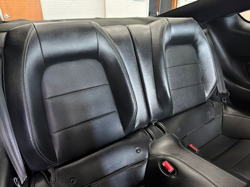 Used 2019 Ford Mustang GT Premium w/ GT Performance Package RWD image 42